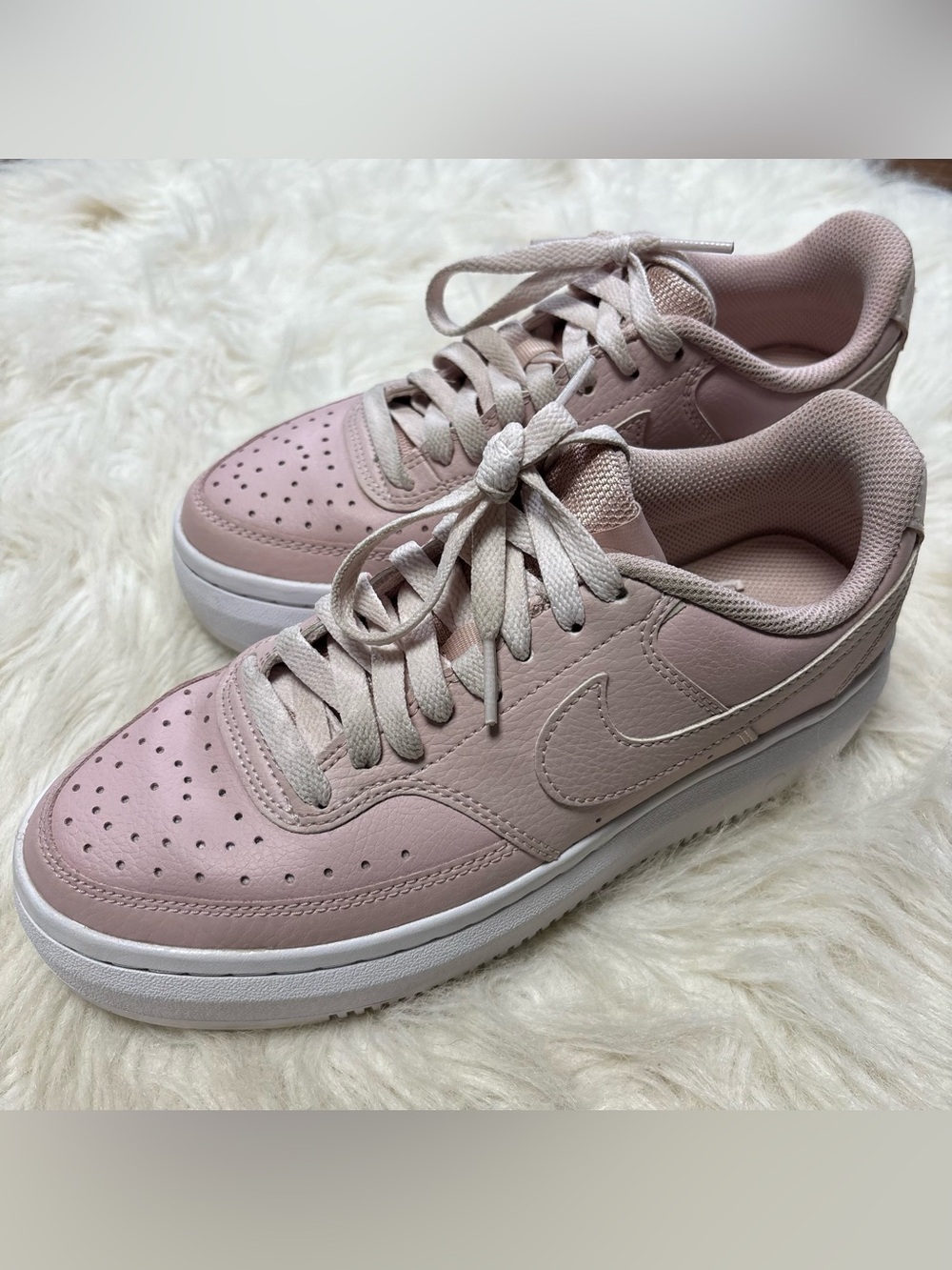 Nike Court Vision Alta Women’s Platform Sneakers in White and Blush Pink 7.5